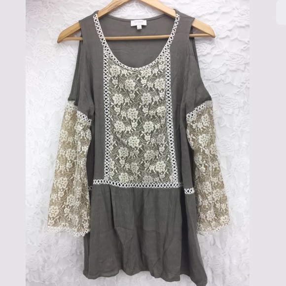 Umgee Tops - Umgee Floral Lace Crochet Cold Shoulder Boho Tunic